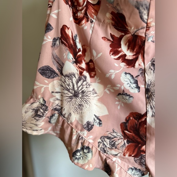 ILLIA ILLIA Floral Romper - Picture 5 of 6